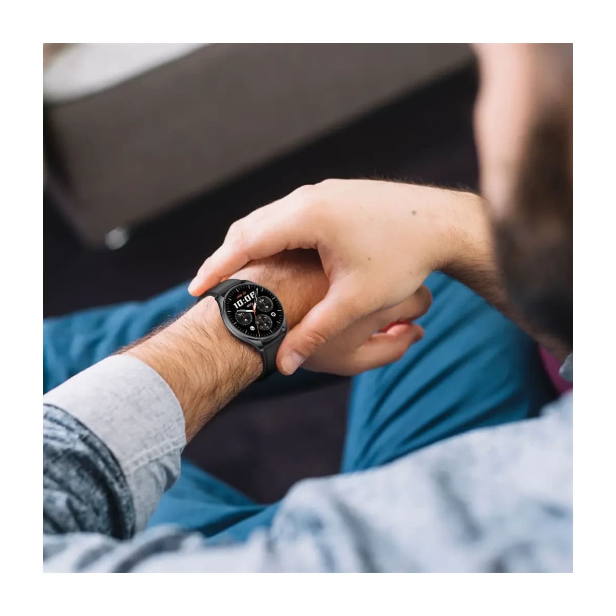 Green Lion G-Master Smart Watch - Black - Thumbnail Angle 3 | Elmougi Store UAE