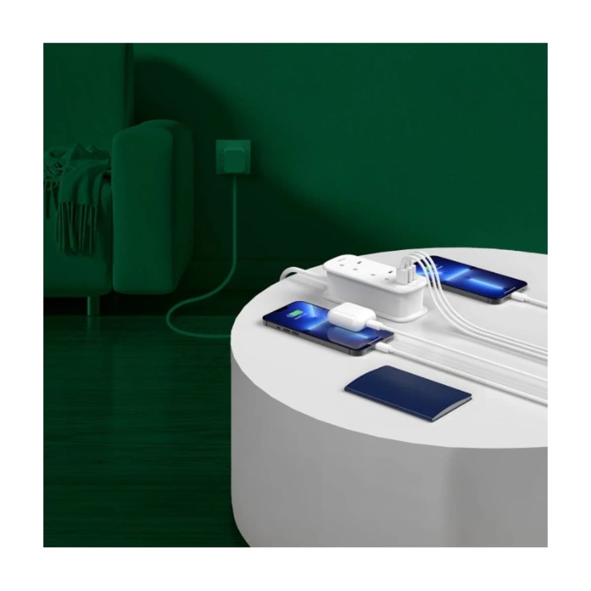 GREEN LION Power Strip 5-in-1 with 2 UK AC Outlets 2 USB-C 1 USB-A PD 30W Fast Charging 2500W 1.8m Cord GS-600 - Thumbnail Angle 4 | Elmougi Store UAE