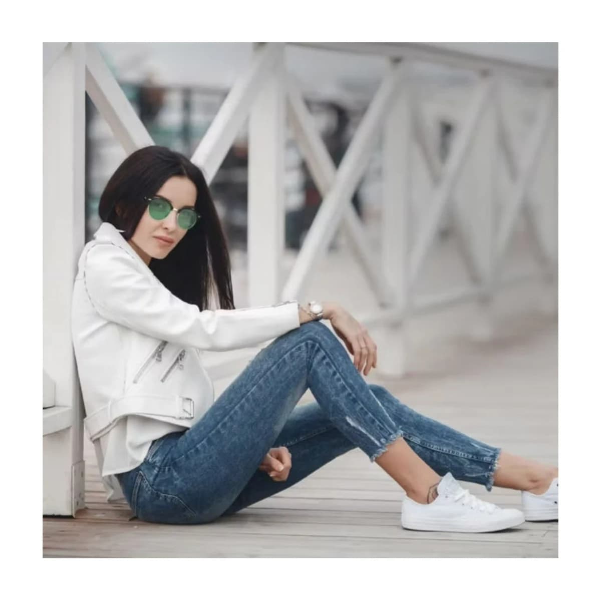 Green Lion Urban-X Smart Glasses with UV400 Protection, Bluetooth 5.4, Anti-Blue Lenses - Black - Thumbnail Angle 2 | Elmougi Store UAE