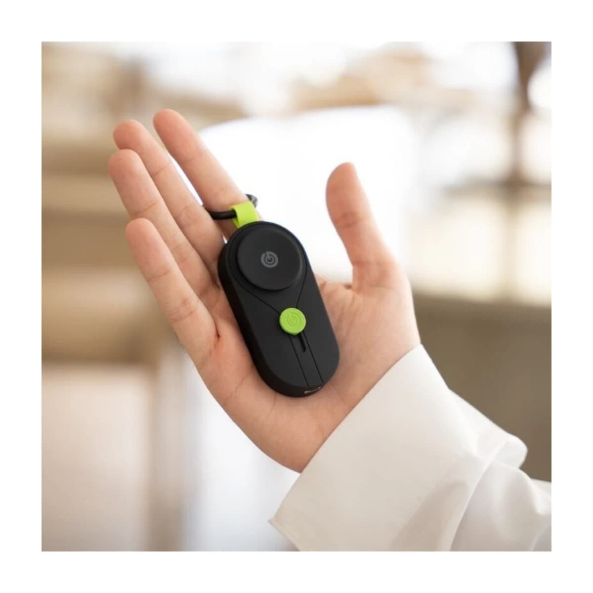 Goui 2000mAh Keychain Power Bank for Apple Watch - High Resolution View 2 | Elmougi Store UAE